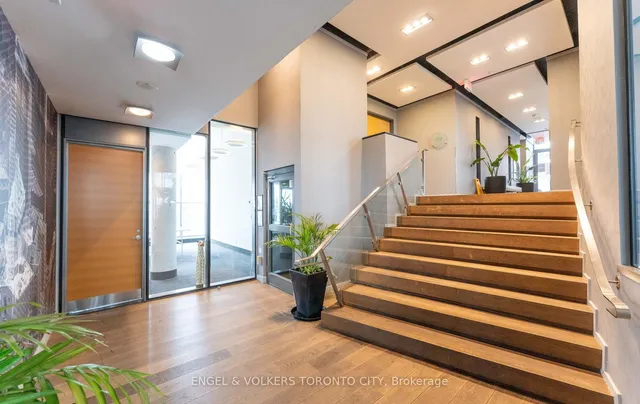 Additional image 32 of 70 Distillery Lane Unit 2105