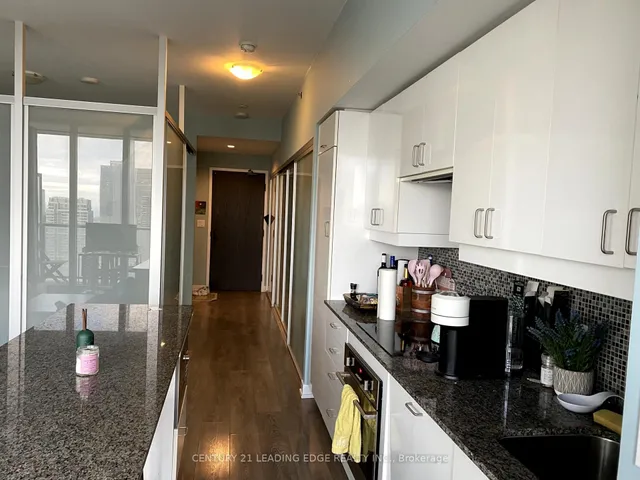 Additional image 7 of 426 University Ave Unit P307