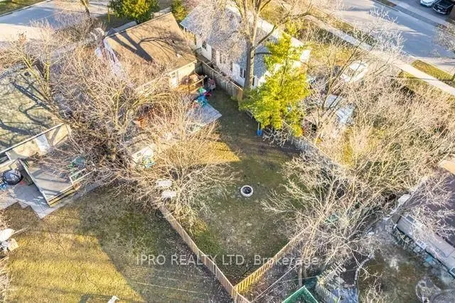 Additional image 39 of 62 McCaul St