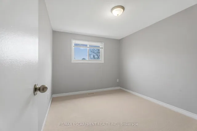 Additional image 15 of 1301 UPPER GAGE Ave Unit 33