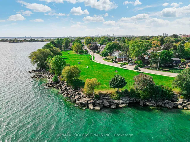 Additional image 40 of 116 Lake Shore Dr