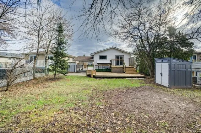 Additional image 46 of 582 Chamberlain Rd