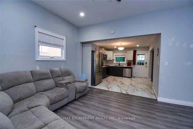 Additional image 5 of 111 Mary St