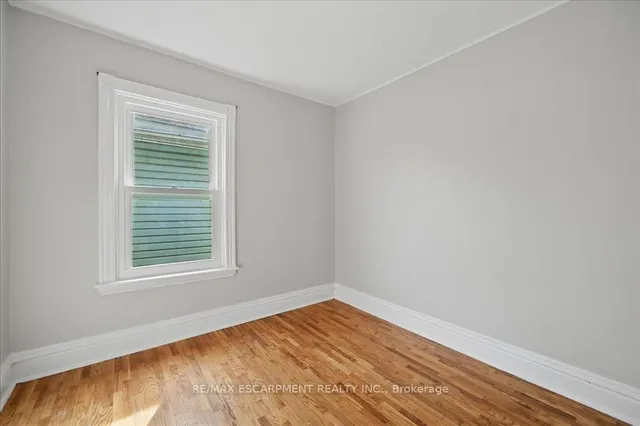 Additional image 24 of 15 Huron St