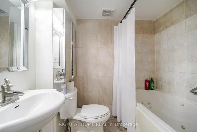 Additional image 33 of 23 Denham Rd