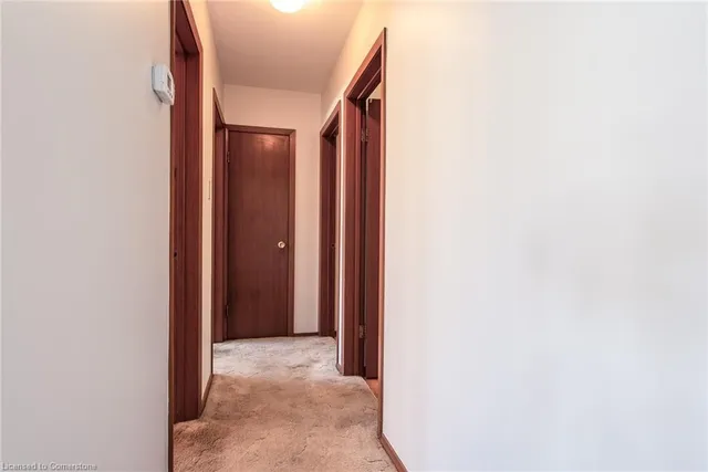 Additional image 25 of 318 Greenbrook Dr