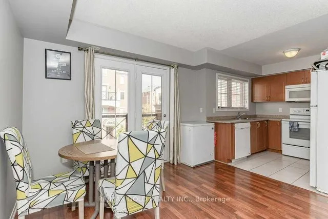 Additional image 4 of 2468 Post Rd Unit 20