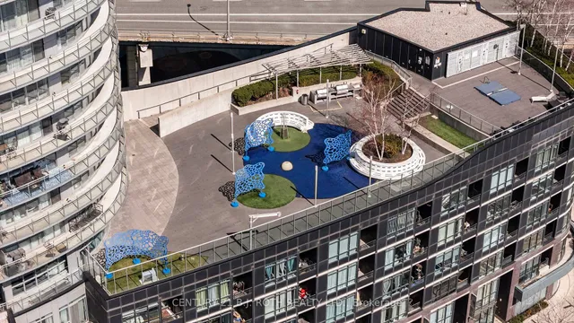 Additional image 24 of 38 Dan Leckie Way Unit 1103