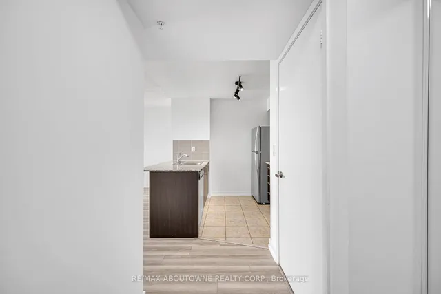 Additional image 2 of 1410 Dupont St Unit 1105