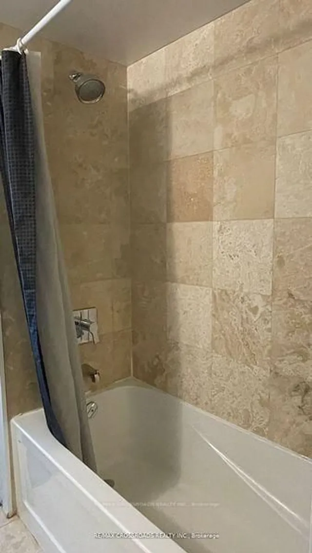 Additional image 10 of 12 York St Unit 2709