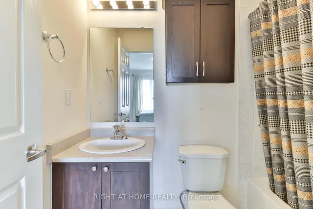 Additional image 18 of 72 Jeremiah Lane