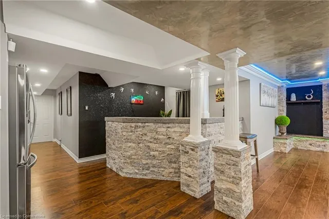 Additional image 40 of 351 Highland Rd