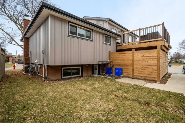 Additional image 25 of 8 Banff Dr