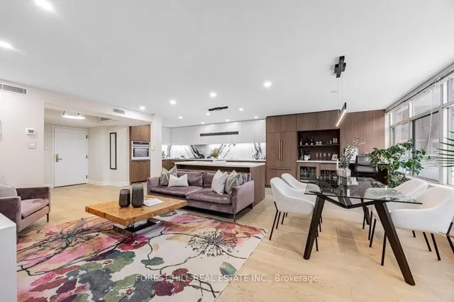 Additional image 5 of 900 Yonge St Unit 201