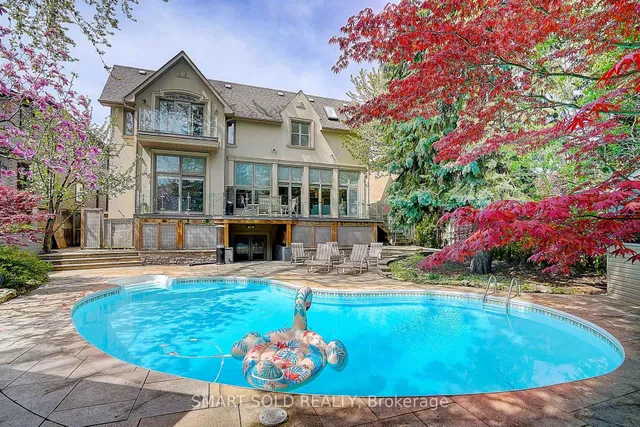 Additional image 32 of 677 Woburn Ave