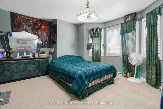 Additional image 32 of 24 Powell Dr