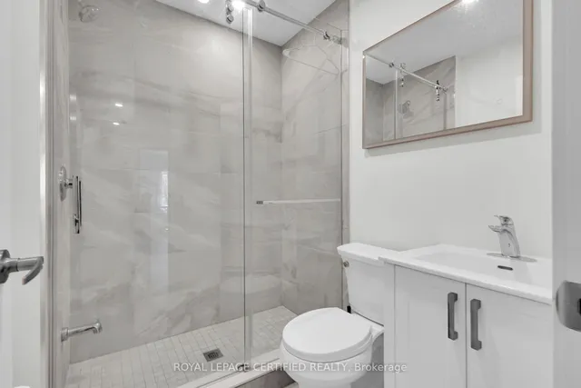 Additional image 18 of 34 Ward Ave