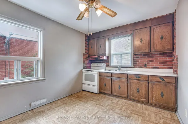 Additional image 21 of 48 Woodbridge Rd