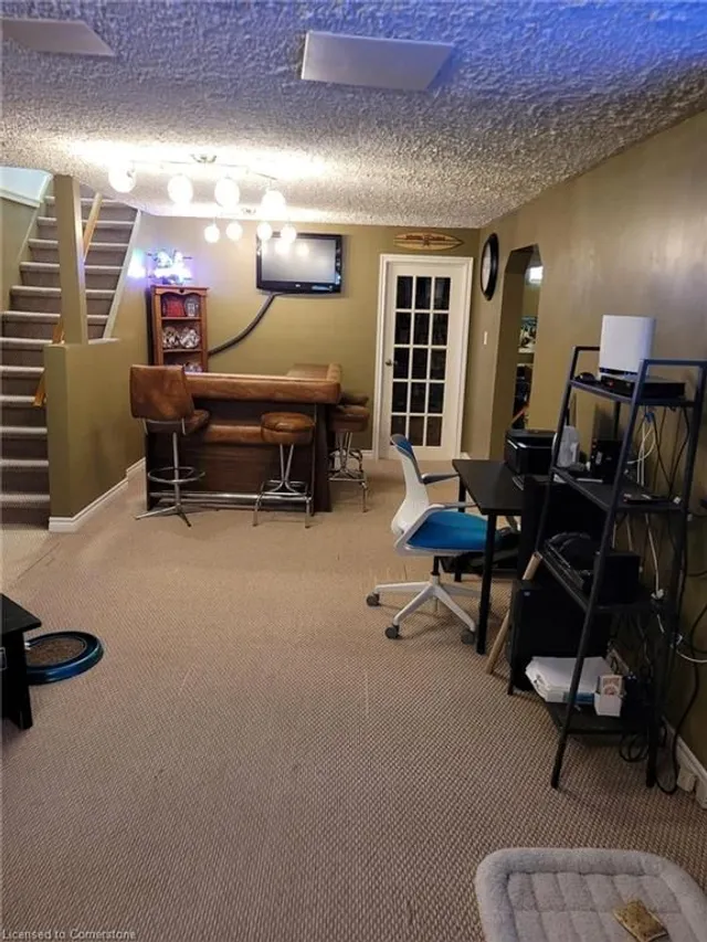 Additional image 14 of 273 Montmorency Dr