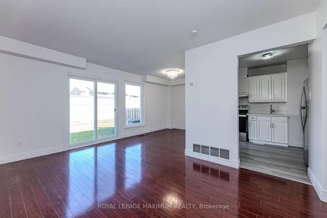 Additional image 12 of 50 Blackwell Ave Unit 9