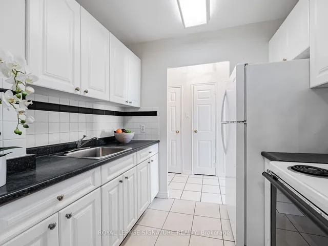 Additional image 16 of 1901 Bayview Ave Unit 106