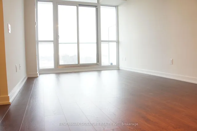 Additional image 3 of 121 Mcmahon Dr Unit 1603