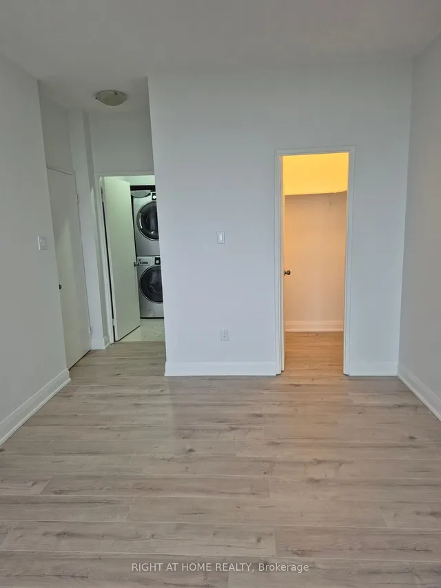 Additional image 8 of 3050 Ellesmere Rd Unit PH 08