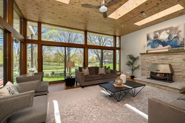 Additional image 21 of 33 Heathrow Dr