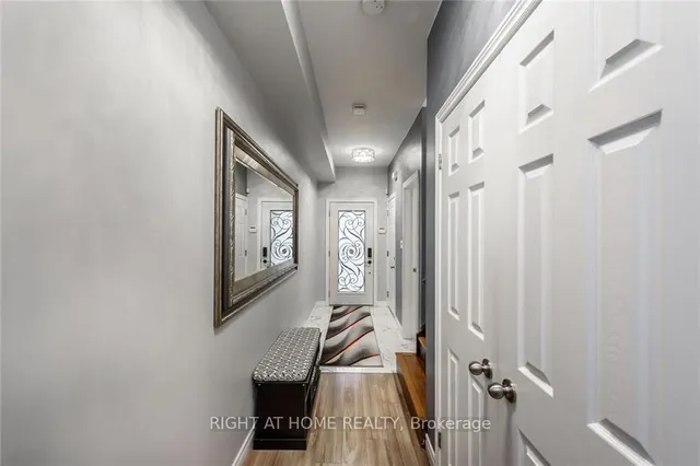 Additional image 20 of 9 Medici Lane