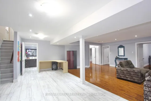 Additional image 46 of 14 Ladbrook Cres