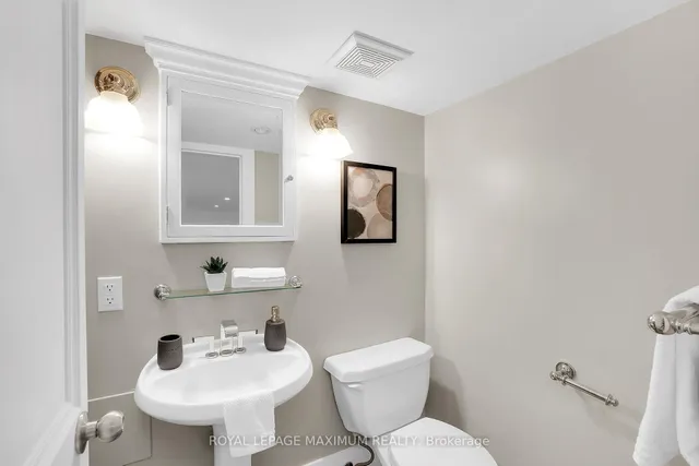 Additional image 31 of 30 Dixon Ave