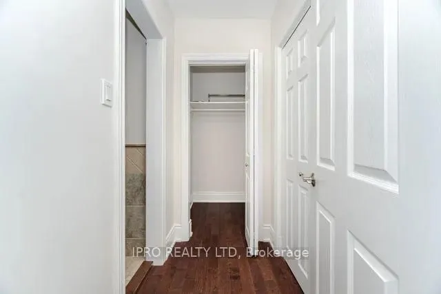 Additional image 24 of 42 Hillside Dr