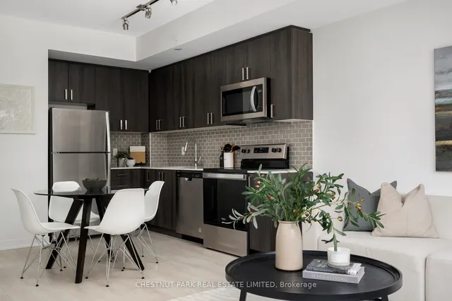 Additional image 10 of 4025 Hickory Dr Unit 6