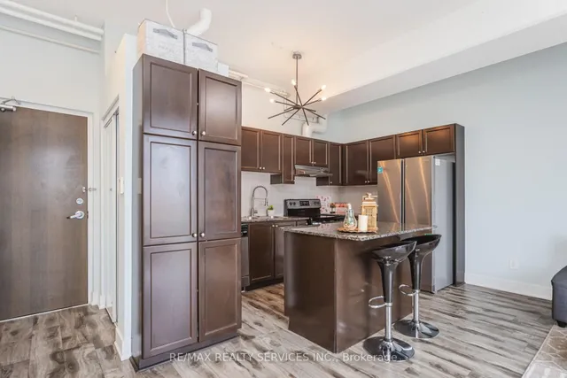 Additional image 19 of 9 George St Unit 303