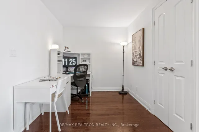 Additional image 19 of 1 Bedford Rd Unit 818