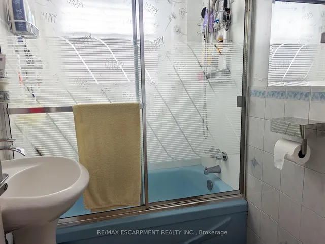 Additional image 17 of 35 Marcia Ave