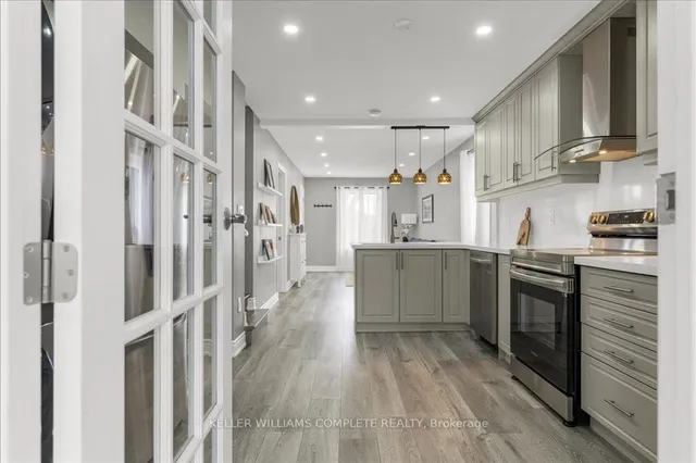 Additional image 14 of 52 East 24th St