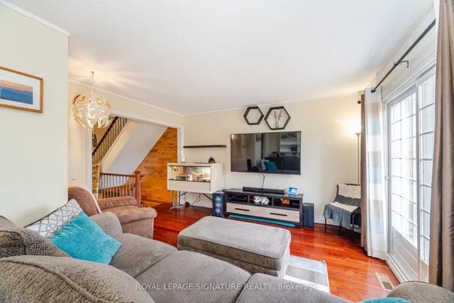 Additional image 10 of 136 Martindale Cres