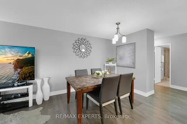 Additional image 14 of 61 Markbrook Lane Unit 404