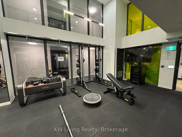 Additional image 17 of 158 Front St Unit 1213