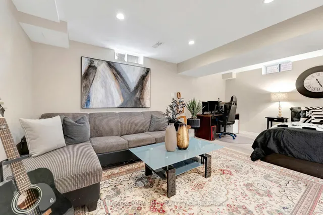 Additional image 19 of 112 Harnesworth Cres