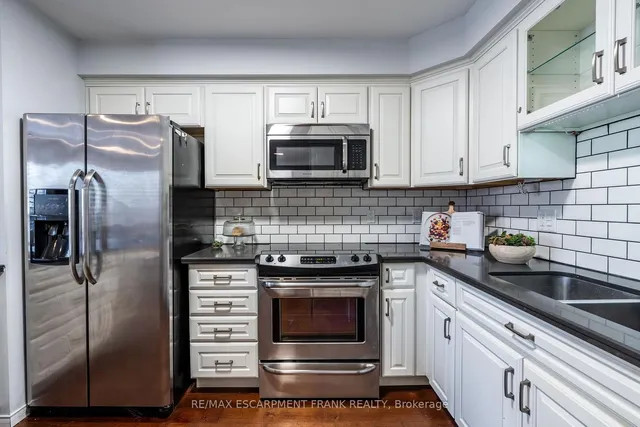 Additional image 19 of 83 Foxborough Dr