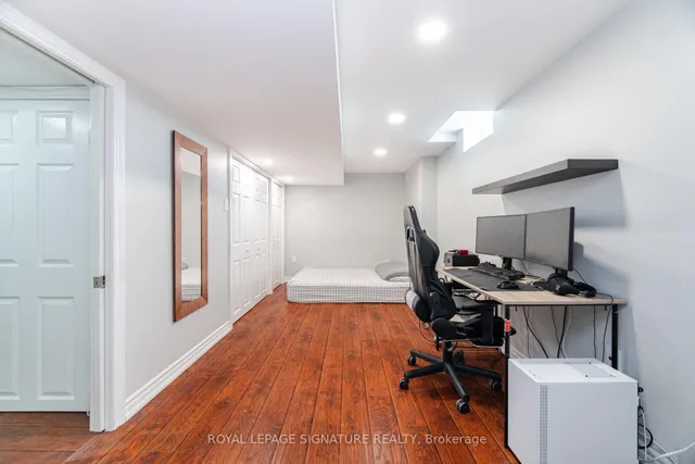 Additional image 36 of 81 Farthingale Cres