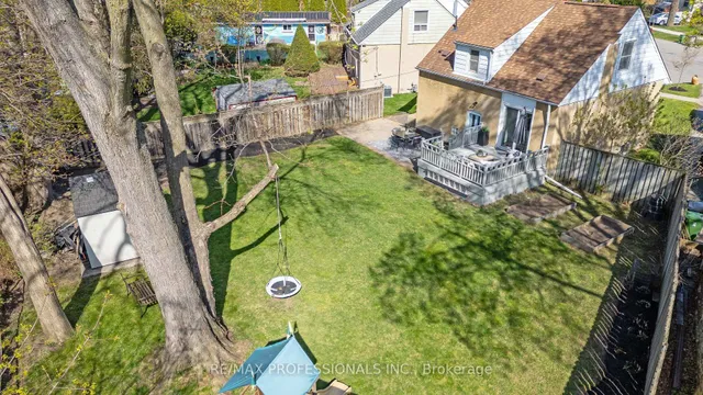 Additional image 47 of 10 Woodbury Pl