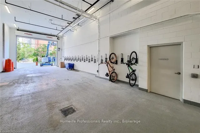 Additional image 32 of 370 Martha St Unit 608