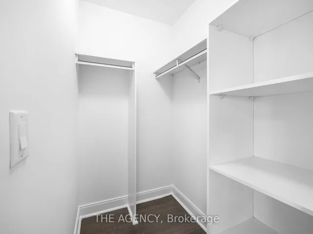 Additional image 25 of 125 Village Green Sq Unit 3308