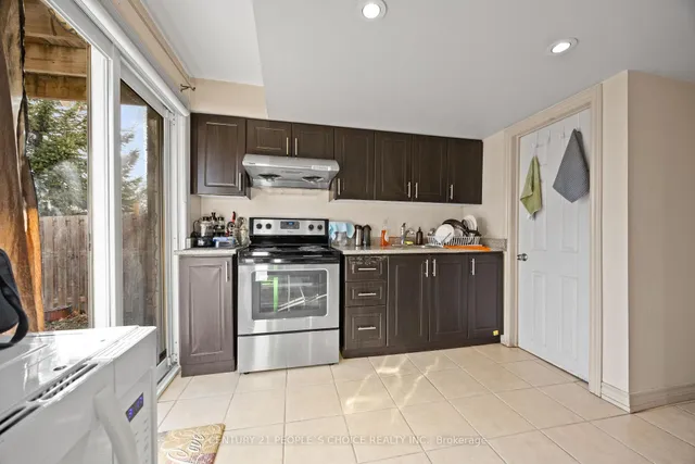 Additional image 40 of 21 Eastview Gate Unit 7