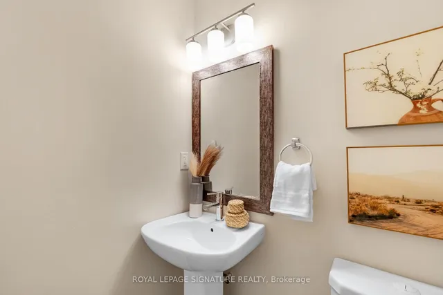 Additional image 17 of 46 Curzon St Unit 315