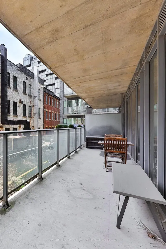 Additional image 9 of 650 King St Unit 207