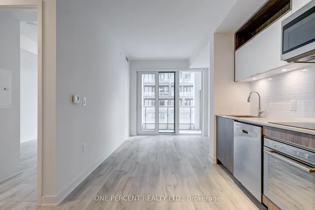 Additional image 17 of 121 Lower Sherbourne St Unit 843D